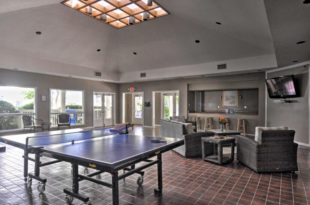Resort-Style Hilton Head Condo - Walk To Beach! Hilton Head Island Ngoại thất bức ảnh