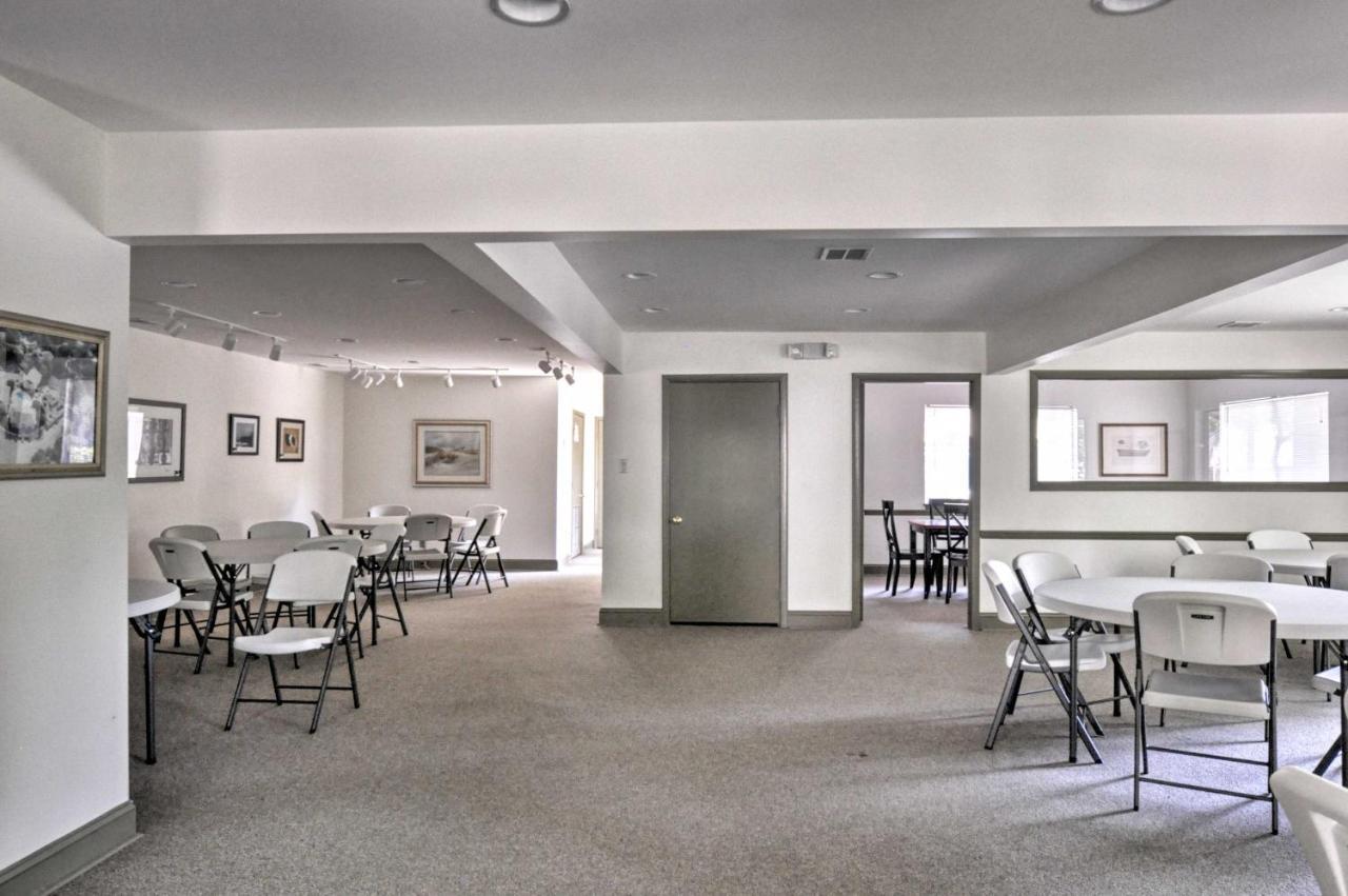 Resort-Style Hilton Head Condo - Walk To Beach! Hilton Head Island Ngoại thất bức ảnh
